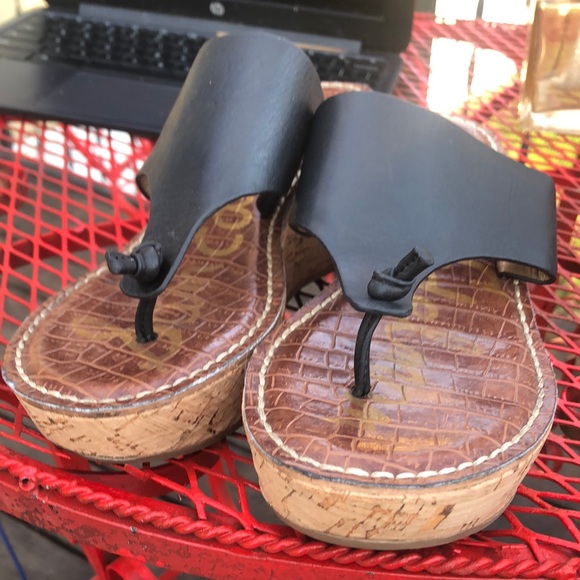 🚨B2G1 SAM EDELMAN Black Leather Thong Toe Platform Sandals - Picture 1 of 10